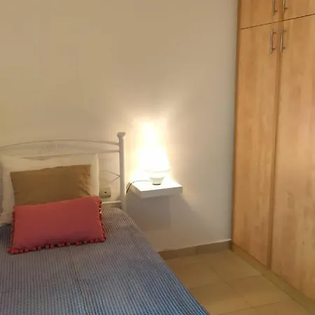 Sunkissed And Seasalted House Appartement Melíssion