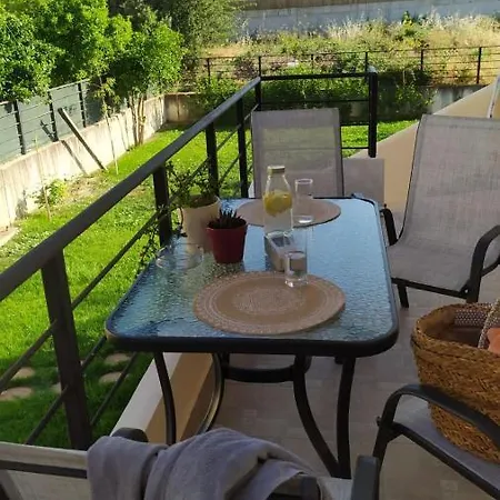 Apartment Sunkissed And Seasalted House *