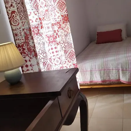 Διαμέρισμα Sunkissed And Seasalted House *