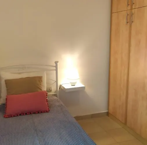 Sunkissed And Seasalted House Appartement Melíssion