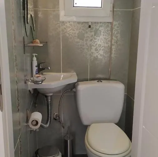 Sunkissed And Seasalted House