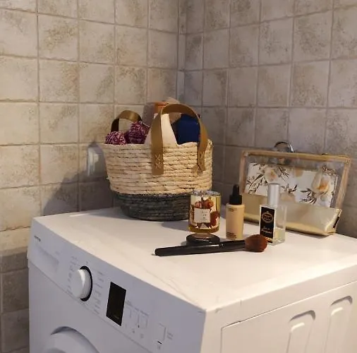 Sunkissed And Seasalted House *