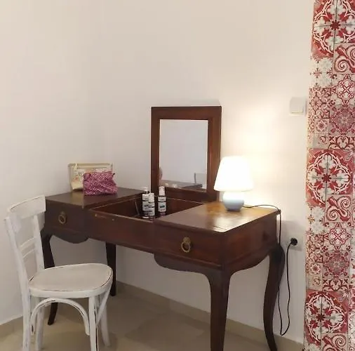 Sunkissed And Seasalted House * Melíssion