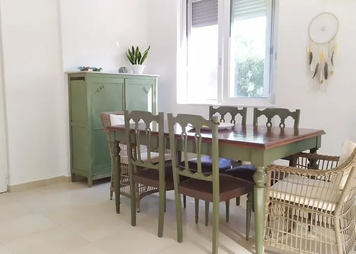 Sunkissed And Seasalted House